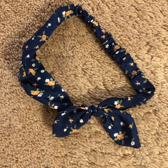 Two Headbands Flowers and Birds - Picture 3 of 4